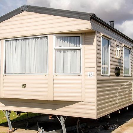 Skipsea Exterior photo